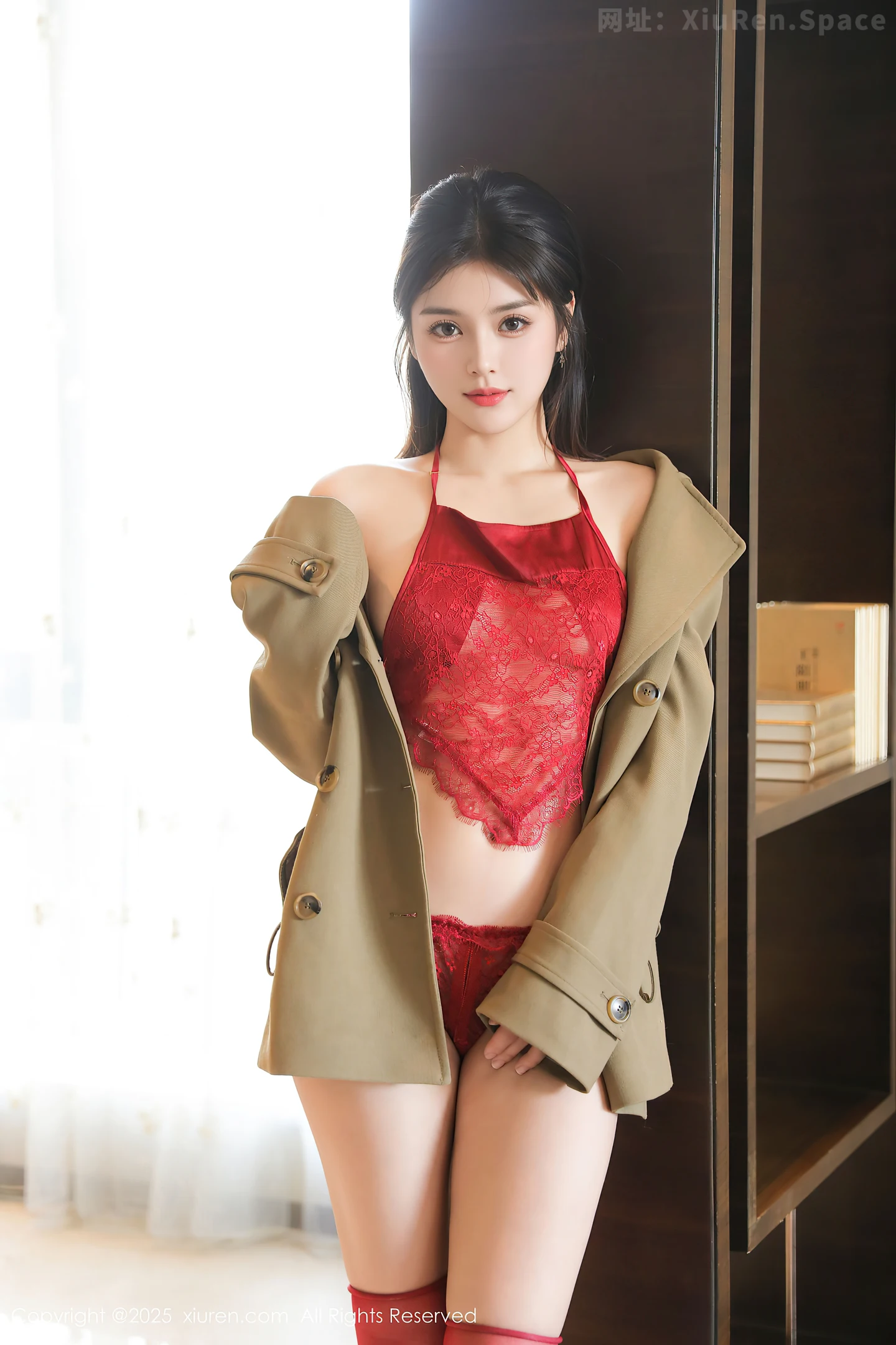 图片[3]-[XiuRen秀人网] VOL.10148 新人模特小甜甜甜性感红色情趣内衣配红丝袜秀曼妙身姿诱惑写真86P-秀人网官方网站